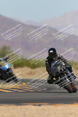 media/Nov-06-2023-Moto Forza (Mon) [[ce023d0744]]/3-Intermediate Group/Session 3 (Turn 5)/